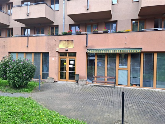 Veřejná jídelna v ulici K Cementárně 