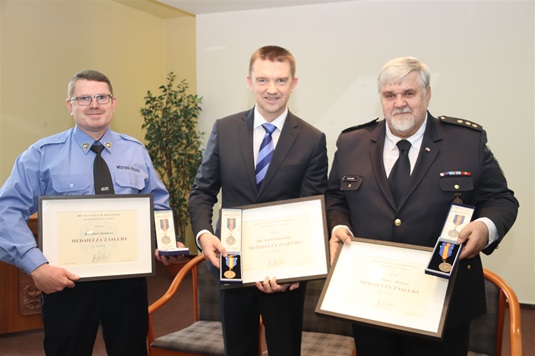Metropolitan police presents awards Metropolitan police presents awards