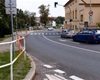 nově vytvořený odbočovací pruh na nám. Osvoboditelů ve směru od Černošic