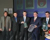 Zleva místostarosta Burglengenfeldu Theo Lorenz, místostarosta Miroslav Knotek, starosta Karel Hanzlík, starosta Burglengenfeldu Heinz Karg, starosta Johanngeorgenstadtu Holger Hascheck. <br>
Foto: Ing. Pavel Jirásek