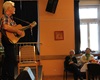 Čaj o třetí - odpoledne s hudbou pro radotínské seniory a seniorky, které pořádalo Kulturní středisko "U Koruny" pod záštitou Mgr. Karla Hanzlíka, starosty Městské části Praha 16. Hostem byl zpěvák a kytarista Jiří Helekal. 