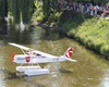 OK TBH předvedl pár ladných piruet na hladině a přistání oznámil klasickou znělkou aerolinek