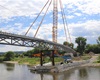 Přesun mostní konstrukce lávky na pilíře, 1.6.2022