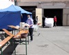 Distribuční centrum, stan a dezinfekce u dveří, 21.4.2020