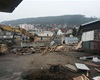 Příprava na novou sportovní halu - bourání restaurace na starém hřišti; 30.1.2008.