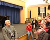 Vernisáž Salónu Kruhu radotínských výtvarníků, gratulace sochaři R. Kamenickému, 9.11.2013 