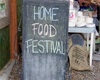 V sobotu 11. září 2021 se v Radotíně krom Královského burčákobraní konal i tradiční Home Food Fest - tedy festival domácího jídla. Prostory na beachi se linuly nejrůznější vůně a skvělá muzika kapely Marcels band.